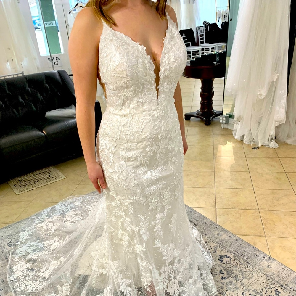 Allure Bridal 9901